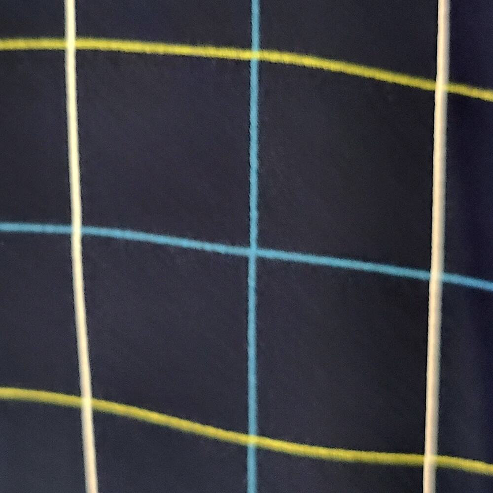 Tail Women's SZ M‎ Long Sleeve Full Zip Golf Jacket Blue Check Light Weight - Picture 6 of 8